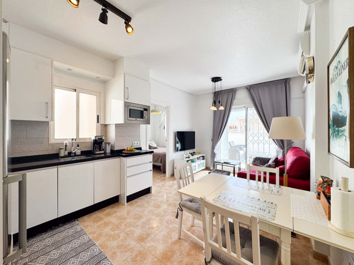 Image No.14-2 Bed Apartment for sale