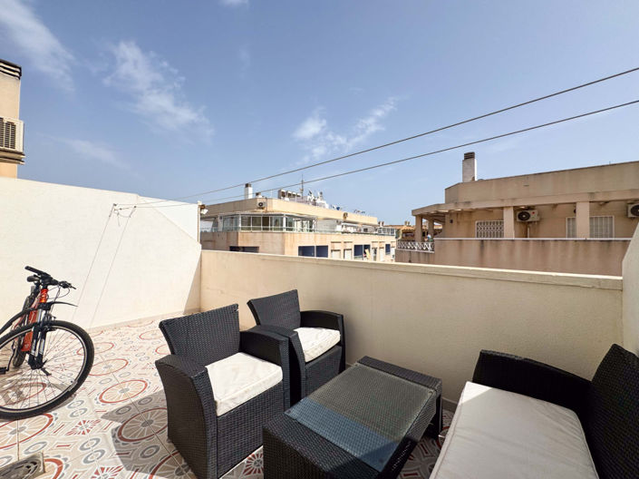 Image No.21-2 Bed Apartment for sale