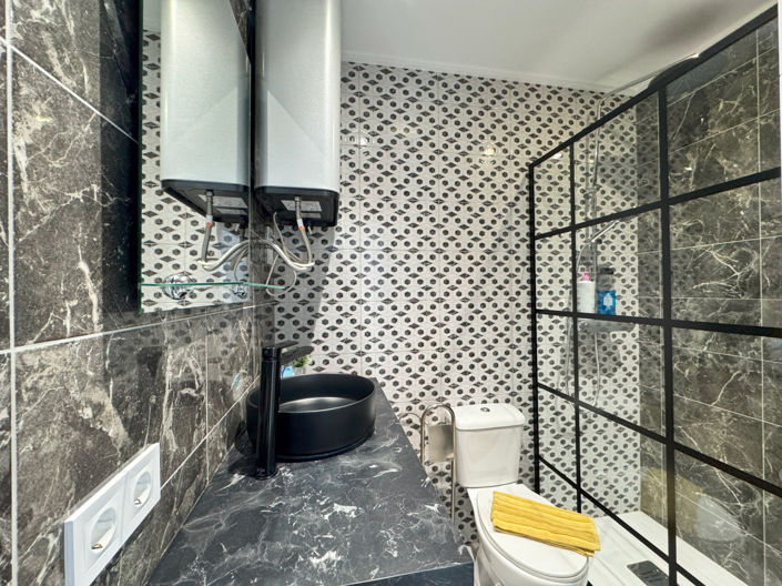 Image No.13-2 Bed Villa for sale