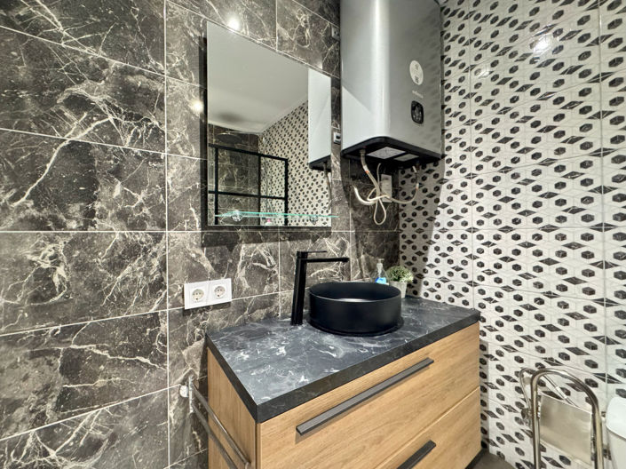 Image No.16-2 Bed Villa for sale