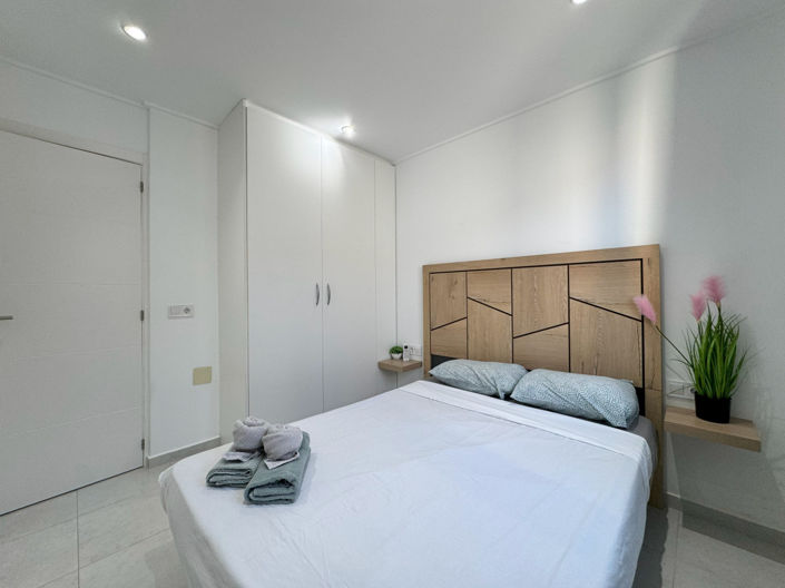 Image No.19-2 Bed Villa for sale