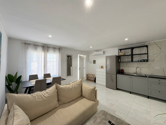 Image No.8-2 Bed Villa for sale