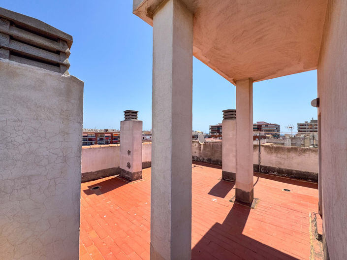 Image No.25-2 Bed Apartment for sale