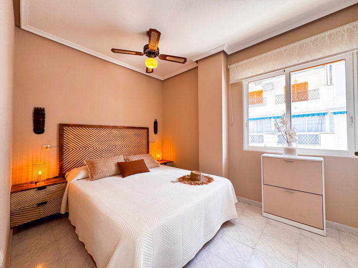 Image No.10-1 Bed Apartment for sale