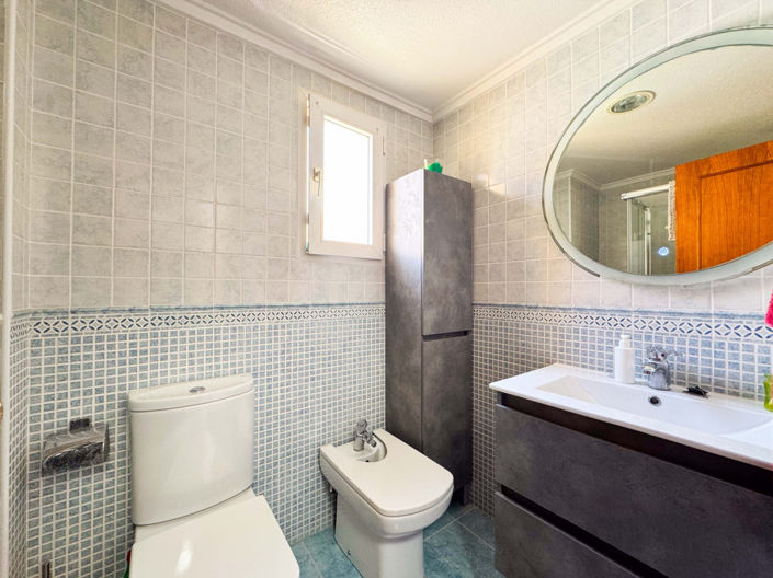 Image No.9-3 Bed Townhouse for sale