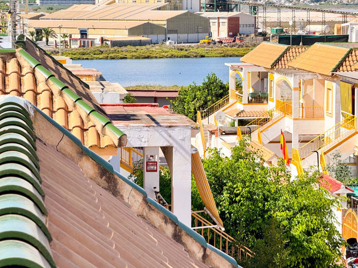 Image No.20-3 Bed Townhouse for sale