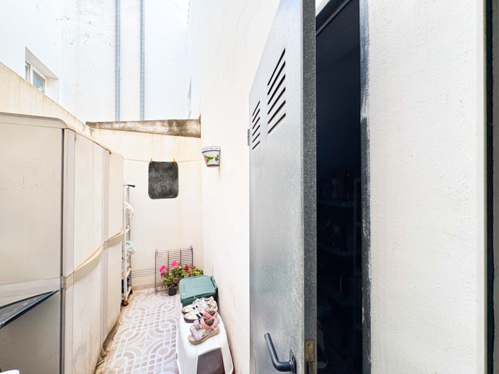 Image No.38-3 Bed Townhouse for sale