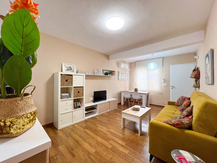 Image No.1-3 Bed Villa for sale