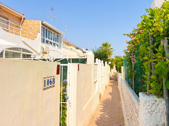 Image No.18-3 Bed Villa for sale