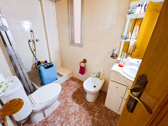 Image No.29-3 Bed Apartment for sale