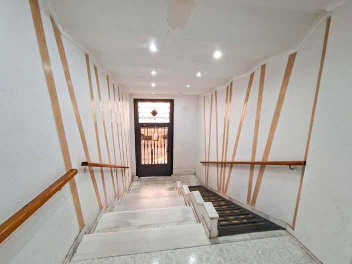 Image No.3-2 Bed Apartment for sale