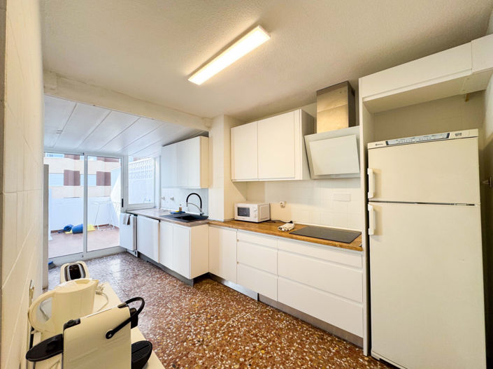 Image No.20-4 Bed Apartment for sale