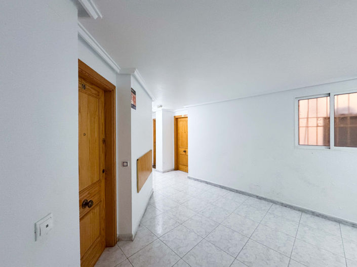 Image No.34-3 Bed Apartment for sale