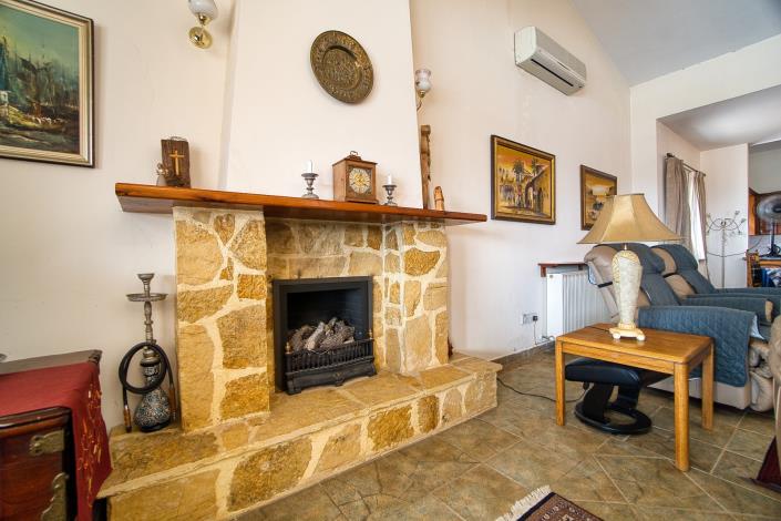 Image No.18-3 Bed Bungalow for sale