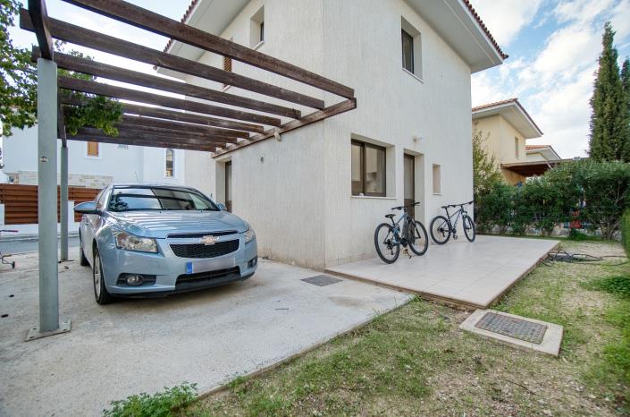 Image No.9-2 Bed Villa / Detached for sale