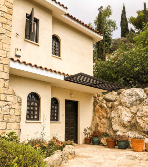 Image No.1-4 Bed Villa / Detached for sale