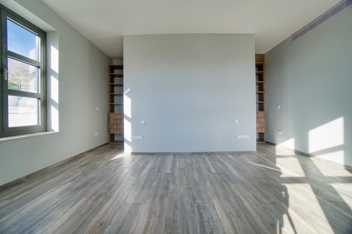 Image No.10-3 Bed Villa / Detached for sale