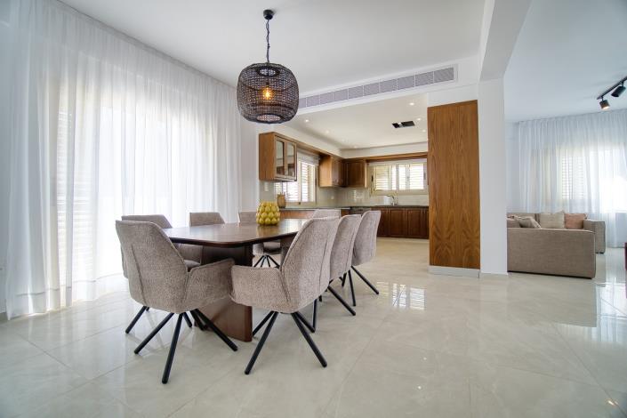 Image No.3-3 Bed Villa / Detached for sale