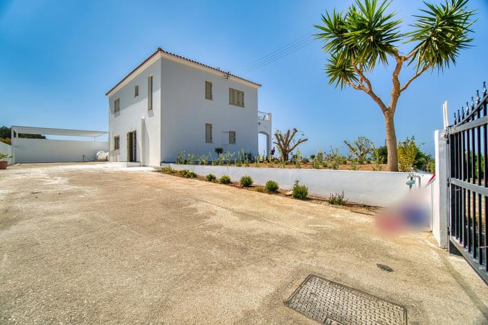 Image No.18-3 Bed Villa / Detached for sale