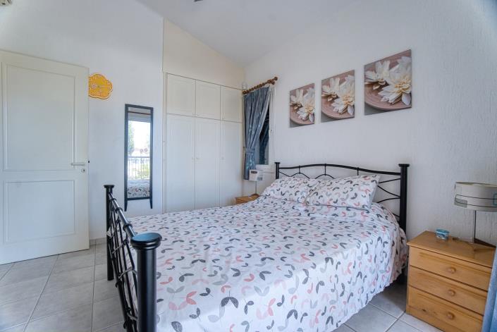 Image No.11-3 Bed Villa / Detached for sale