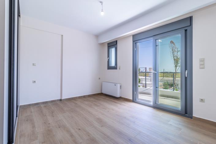 Image No.10-1 Bed Apartment for sale