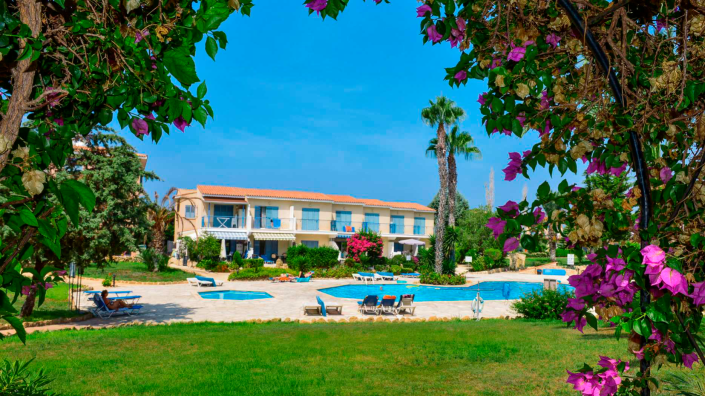 Image No.10-3 Bed Villa for sale