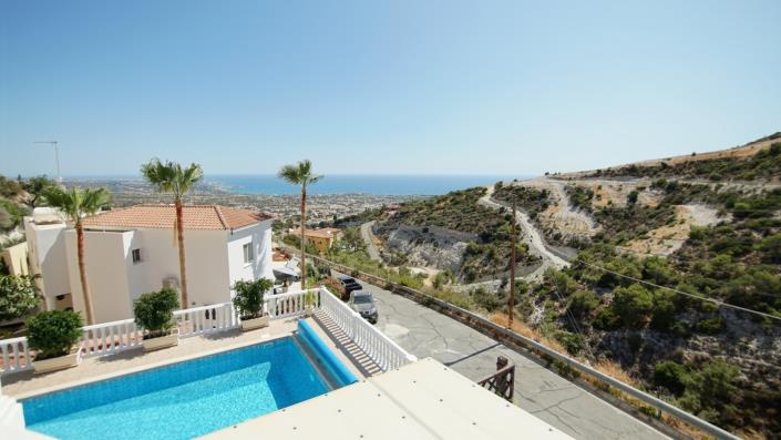 Image No.5-3 Bed Villa / Detached for sale