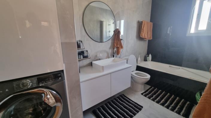 Image No.13-3 Bed Villa / Detached for sale