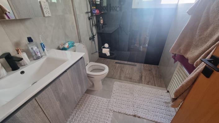 Image No.18-3 Bed Villa / Detached for sale