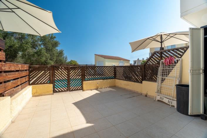 Image No.14-2 Bed Townhouse for sale