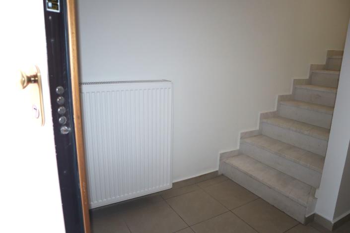 Image No.16-3 Bed Semi-Detached for sale