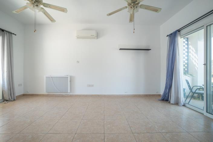 Image No.9-3 Bed Villa / Detached for sale