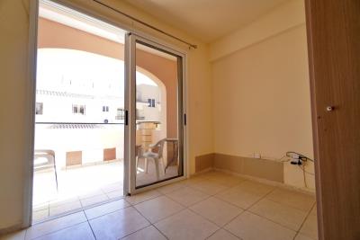 738533-apartment-for-rent-in-select-location_orig