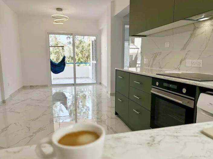 Image No.1-2 Bed Apartment for sale