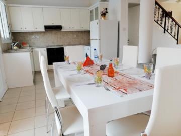 741316-detached-villa-for-sale-in-select-location_full