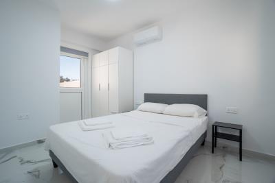 744713-semi-detached-villa-for-sale-in-kato-paphos_orig