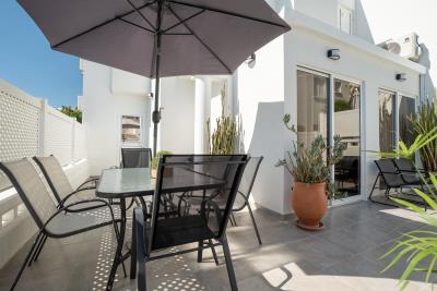 744722-semi-detached-villa-for-sale-in-kato-paphos_orig