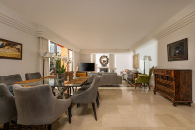 2-5bd7b9d04b45e33852eaf0ec6670150d