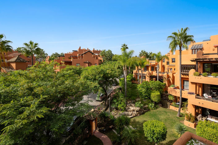 Image No.21-3 Bed Apartment for sale