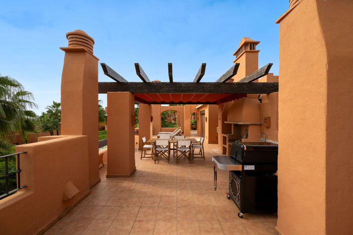 Image No.9-3 Bed Apartment for sale