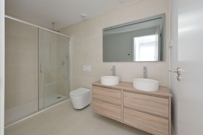 Image No.11-2 Bed Apartment for sale