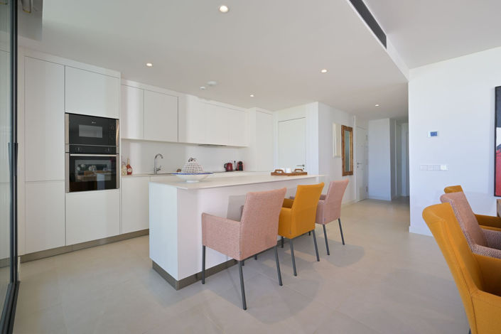 Image No.21-3 Bed Apartment for sale