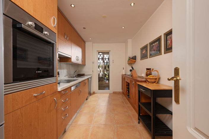 Image No.13-2 Bed Apartment for sale