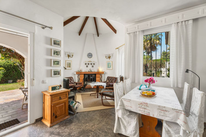 Image No.3-3 Bed Villa for sale