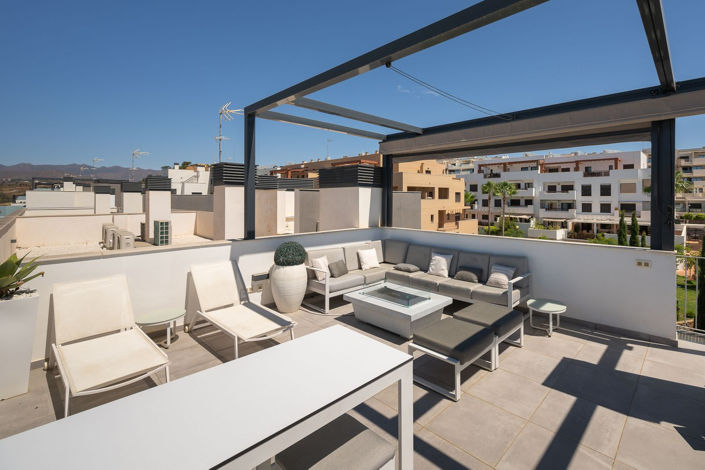 Image No.25-3 Bed Apartment for sale