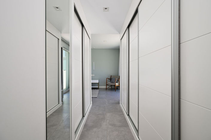 Image No.8-3 Bed Apartment for sale