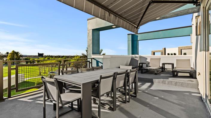 Image No.42-3 Bed Townhouse for sale