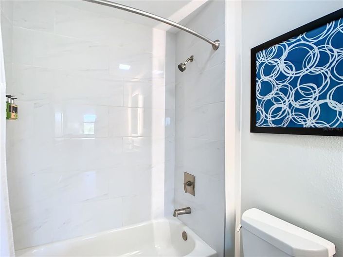 Image No.44-3 Bed Property for sale