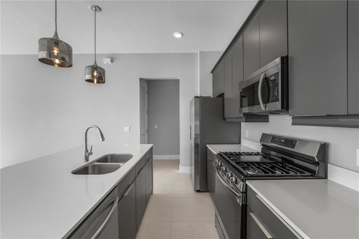 Image No.15-3 Bed Property for sale