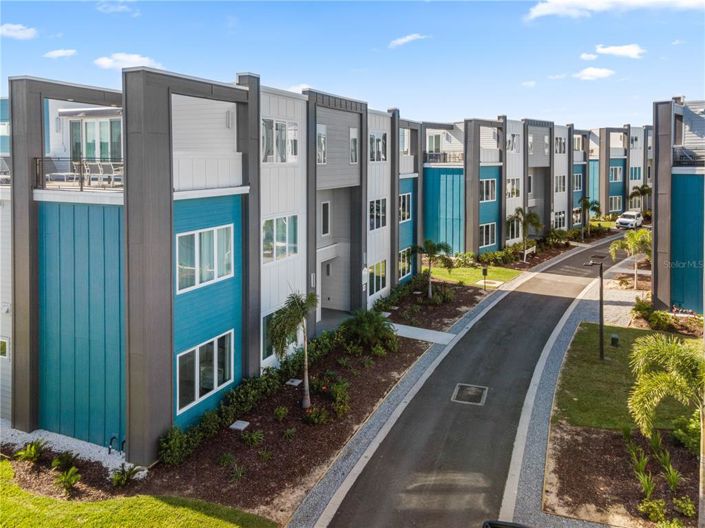 Image No.4-3 Bed Property for sale